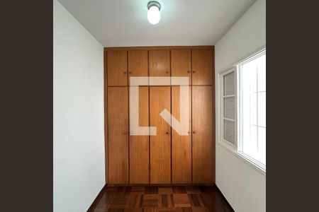 Casa à venda com 140m², 3 quartos e 4 vagasQuarto 2