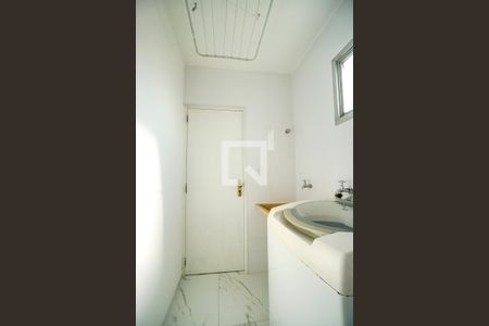 Apartamento à venda com 67m², 2 quartos e 1 vaga Apartamento à venda com 67m², 2 quartos e 1 vagaÁrea de serviço