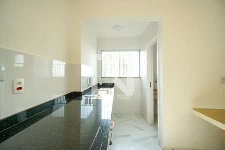 Apartamento à venda com 67m², 2 quartos e 1 vaga Apartamento à venda com 67m², 2 quartos e 1 vagaCozinha