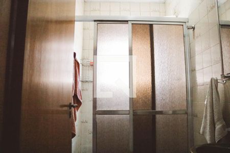 Casa à venda com 160m², 4 quartos e 4 vagas Casa à venda com 160m², 4 quartos e 4 vagasBanheiro