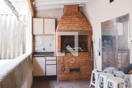 Casa à venda com 160m², 4 quartos e 4 vagas Casa à venda com 160m², 4 quartos e 4 vagasChurrasqueira