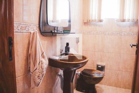 Casa à venda com 160m², 4 quartos e 4 vagas Casa à venda com 160m², 4 quartos e 4 vagasLavabo