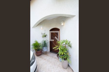 Casa à venda com 300m², 3 quartos e 5 vagasEntrada