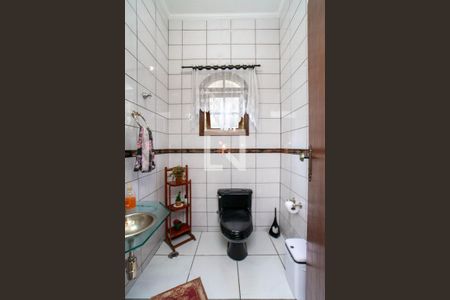 Casa à venda com 300m², 3 quartos e 5 vagasLavabo