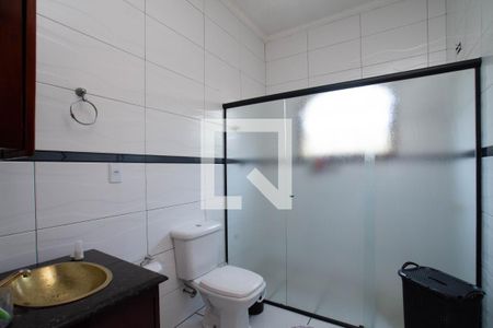 Casa à venda com 300m², 3 quartos e 5 vagasBanheiro Corredor