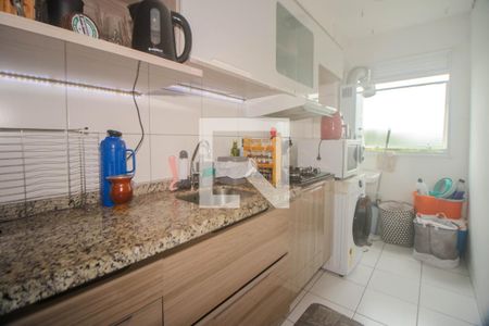 Apartamento à venda com 57m², 2 quartos e 1 vaga Apartamento à venda com 57m², 2 quartos e 1 vagaCozinha e Área de Serviço