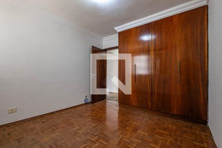 Apartamento para alugar com 140m², 3 quartos e 2 vagas Apartamento para alugar com 140m², 3 quartos e 2 vagasQuarto 2