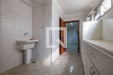 Apartamento para alugar com 140m², 3 quartos e 2 vagas Apartamento para alugar com 140m², 3 quartos e 2 vagasÁrea de Serviço
