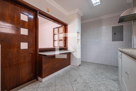 Apartamento para alugar com 140m², 3 quartos e 2 vagas Apartamento para alugar com 140m², 3 quartos e 2 vagasCozinha