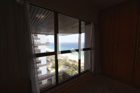 Apartamento à venda com 310m², 4 quartos e 3 vagas Apartamento à venda com 310m², 4 quartos e 3 vagasQuarto 3