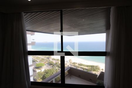 Apartamento à venda com 310m², 4 quartos e 3 vagasVista quarto 4 suite