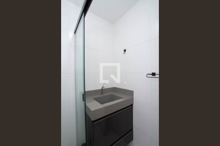 Apartamento para alugar com 56m², 3 quartos e 1 vaga Apartamento para alugar com 56m², 3 quartos e 1 vagaBanheiro Corredor