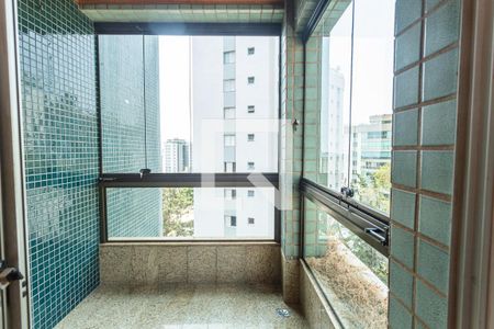 Apartamento para alugar com 139m², 4 quartos e 2 vagas Apartamento para alugar com 139m², 4 quartos e 2 vagasVaranda da Sala
