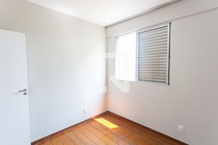 Apartamento para alugar com 139m², 4 quartos e 2 vagas Apartamento para alugar com 139m², 4 quartos e 2 vagasQuarto 4