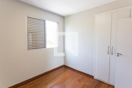 Apartamento para alugar com 139m², 4 quartos e 2 vagas Apartamento para alugar com 139m², 4 quartos e 2 vagasQuarto 3