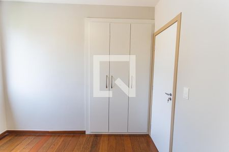 Apartamento para alugar com 139m², 4 quartos e 2 vagas Apartamento para alugar com 139m², 4 quartos e 2 vagasArmário do Quarto 3