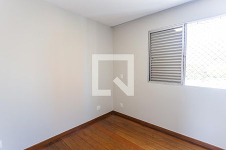 Apartamento para alugar com 139m², 4 quartos e 2 vagas Apartamento para alugar com 139m², 4 quartos e 2 vagasQuarto 3