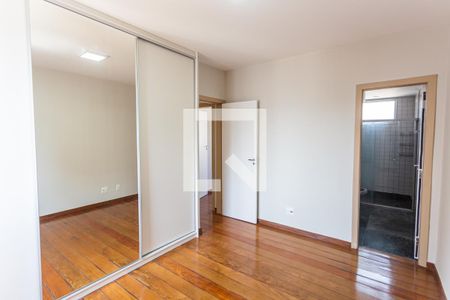 Suíte de apartamento para alugar com 4 quartos, 139m² em Sion, Belo Horizonte