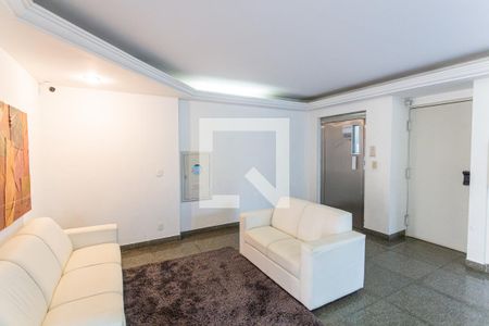 Apartamento para alugar com 139m², 4 quartos e 2 vagas Apartamento para alugar com 139m², 4 quartos e 2 vagasHall de Entrada