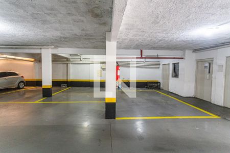 Garagem de apartamento para alugar com 4 quartos, 139m² em Sion, Belo Horizonte