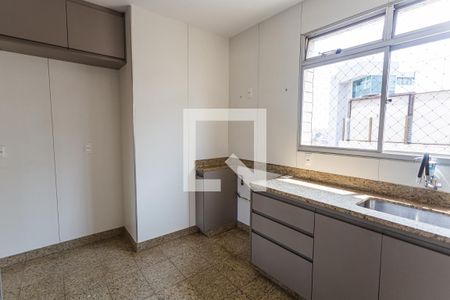 Cozinha de apartamento para alugar com 4 quartos, 139m² em Sion, Belo Horizonte