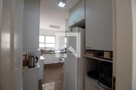 Apartamento para alugar com 97m², 3 quartos e 2 vagasCozinha
