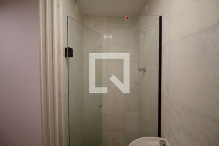 Apartamento para alugar com 131m², 2 quartos e 1 vaga Apartamento para alugar com 131m², 2 quartos e 1 vagaBanheiro de serviço