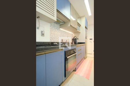 Apartamento à venda com 85m², 3 quartos e 3 vagasCozinha e Área de Serviço