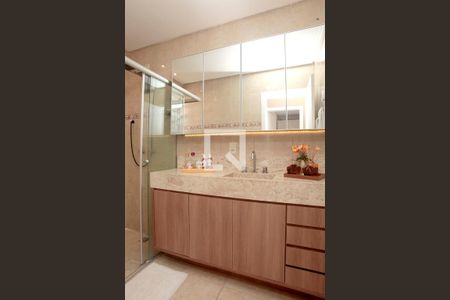 Apartamento à venda com 87m², 2 quartos e sem vagaBanheiro