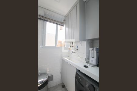 Apartamento à venda com 59m², 2 quartos e 1 vaga Apartamento à venda com 59m², 2 quartos e 1 vagaÁrea de Serviço