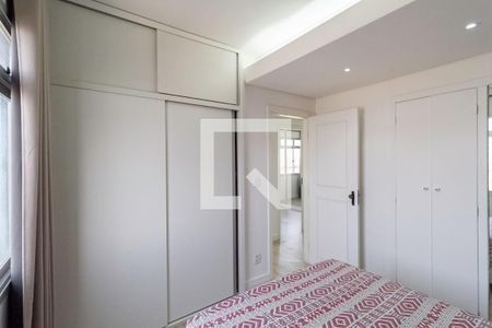 Apartamento à venda com 71m², 3 quartos e 2 vagasSuíte