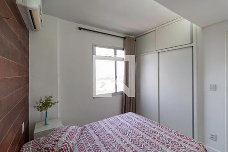 Apartamento à venda com 71m², 3 quartos e 2 vagasSuíte