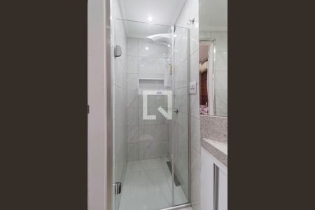 Apartamento à venda com 71m², 3 quartos e 2 vagasBanheiro da suíte