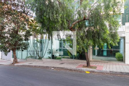 Apartamento à venda com 71m², 3 quartos e 2 vagasFachada