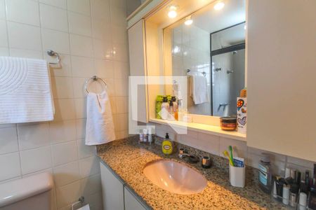 Apartamento para alugar com 70m², 3 quartos e 1 vagaSuíte