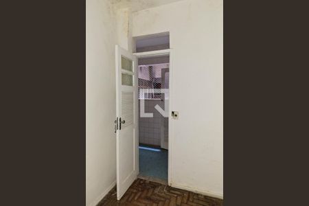 Apartamento para alugar com 140m², 3 quartos e sem vagaQuarto de Serviço