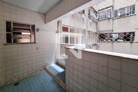 Apartamento para alugar com 140m², 3 quartos e sem vagaÁrea de Serviço