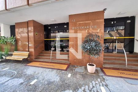 Apartamento para alugar com 140m², 3 quartos e sem vagaFachada