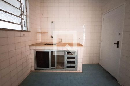 Apartamento para alugar com 140m², 3 quartos e sem vagaCozinha