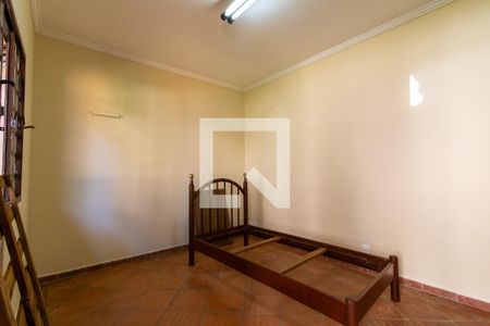 Casa à venda com 257m², 5 quartos e 4 vagasQuarto de Serviço