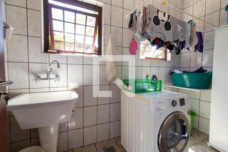 Casa à venda com 257m², 5 quartos e 4 vagasÁrea de Serviço