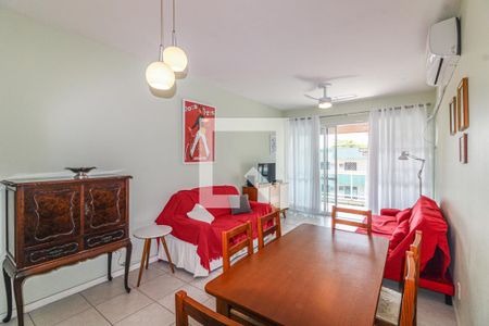 Apartamento à venda com 104m², 3 quartos e 2 vagas Apartamento à venda com 104m², 3 quartos e 2 vagasSala