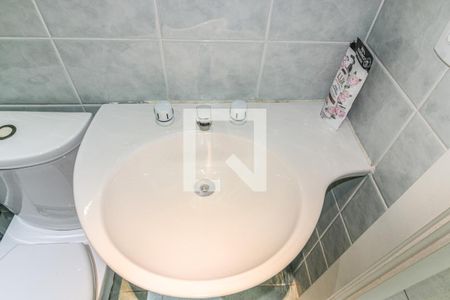 Apartamento à venda com 104m², 3 quartos e 2 vagas Apartamento à venda com 104m², 3 quartos e 2 vagasBanheiro Social