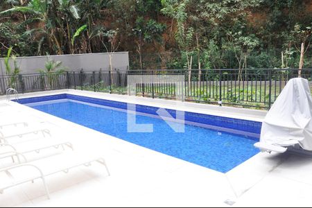 Apartamento à venda com 36m², 2 quartos e sem vaga Apartamento à venda com 36m², 2 quartos e sem vagaÁrea comum - Piscina