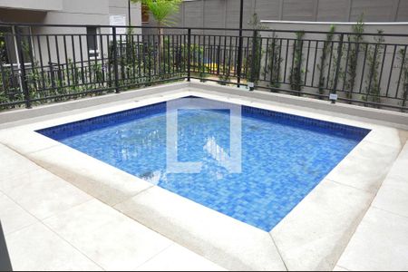 Apartamento à venda com 36m², 2 quartos e sem vaga Apartamento à venda com 36m², 2 quartos e sem vagaÁrea comum - Piscina