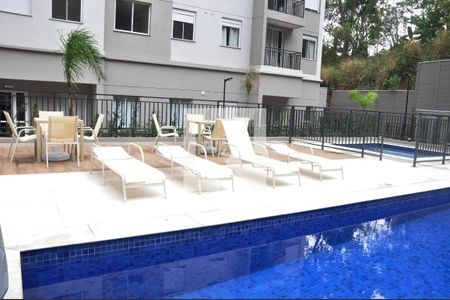 Apartamento à venda com 36m², 2 quartos e sem vaga Apartamento à venda com 36m², 2 quartos e sem vagaÁrea comum - Piscina