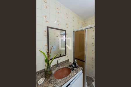 Casa à venda com 270m², 4 quartos e 3 vagasBanheiro suite