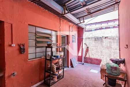 Casa à venda com 270m², 4 quartos e 3 vagasÁrea de serviço e quintal