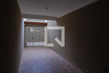 Casa à venda com 130m², 2 quartos e 2 vagasGaragem