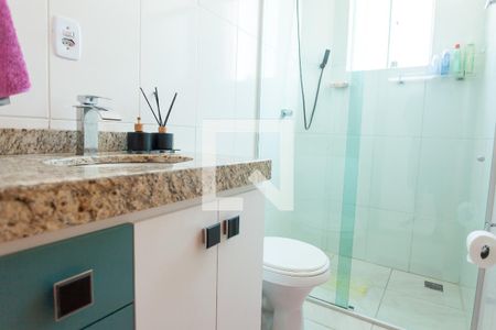 Apartamento à venda com 180m², 3 quartos e 2 vagas Apartamento à venda com 180m², 3 quartos e 2 vagasBanheiro 2